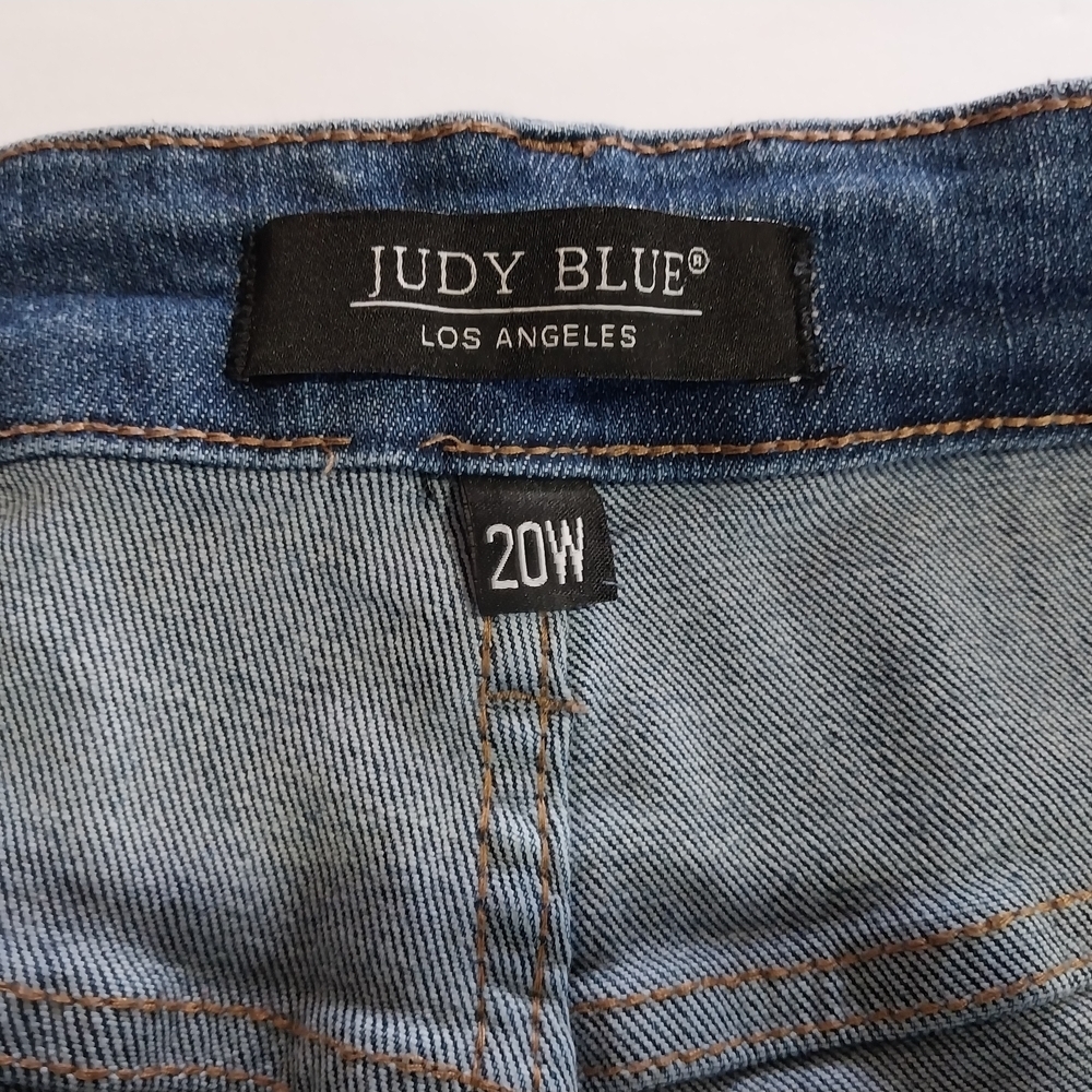 Judy Blue Stretch Dark Wash Women's Cropped Jeans 20 W - Picture 11 of 13